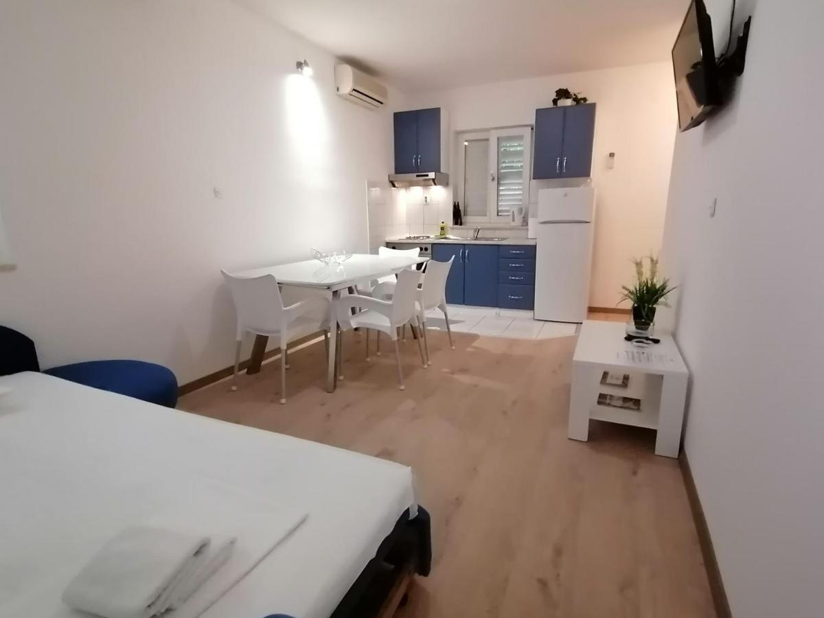 Beach Apartments Mika Lokva Rogoznica Eksteriør bilde